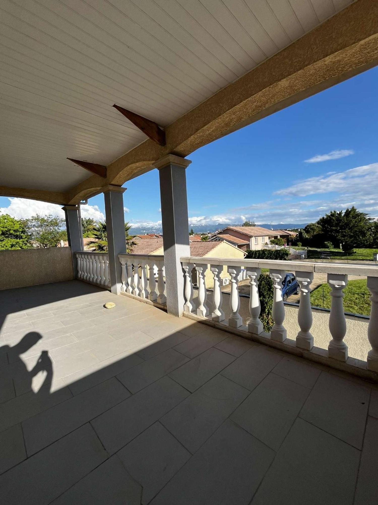 Villa Contemporaine Avec Piscine Romans-sur-Isere Exterior photo